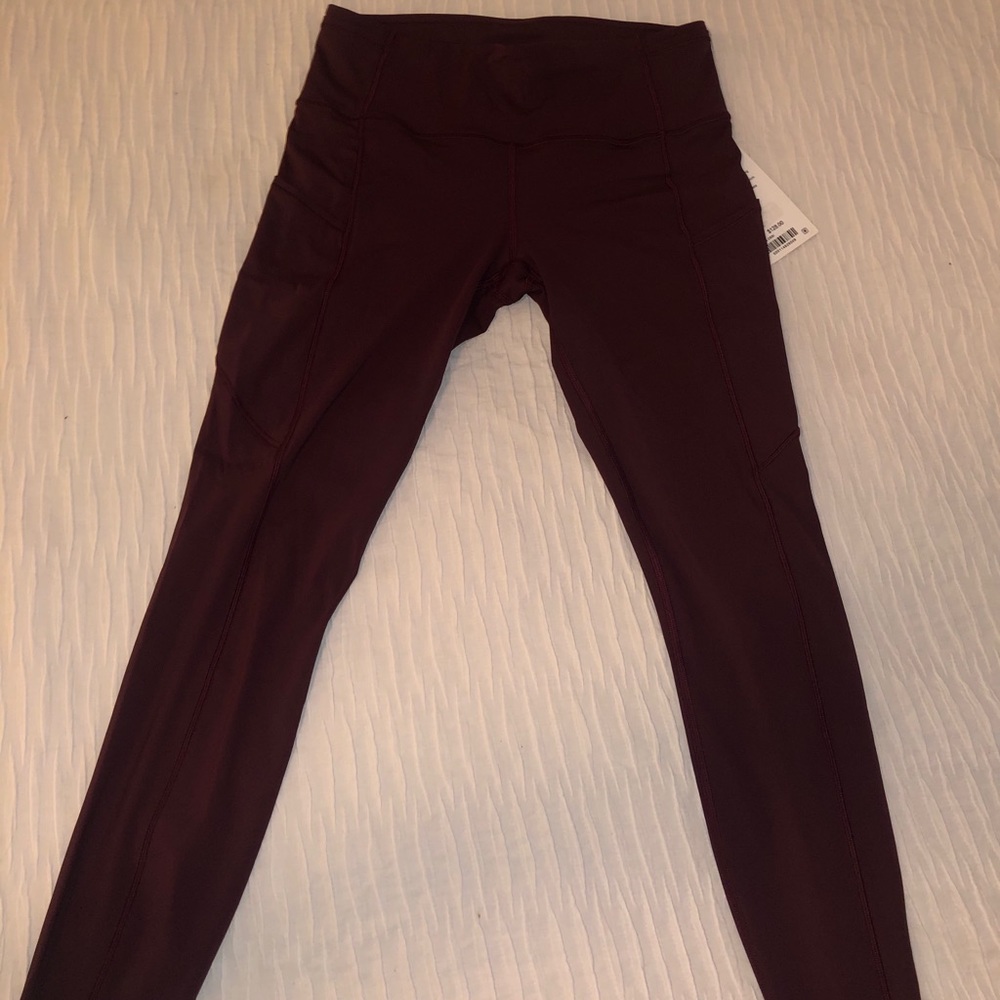 Lululemon Fast and Free Tight ll 25” reflective